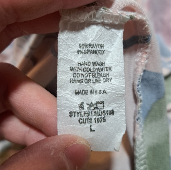 Loving Melody Ruffel Floral Dress-LG - Picture 7 of 7